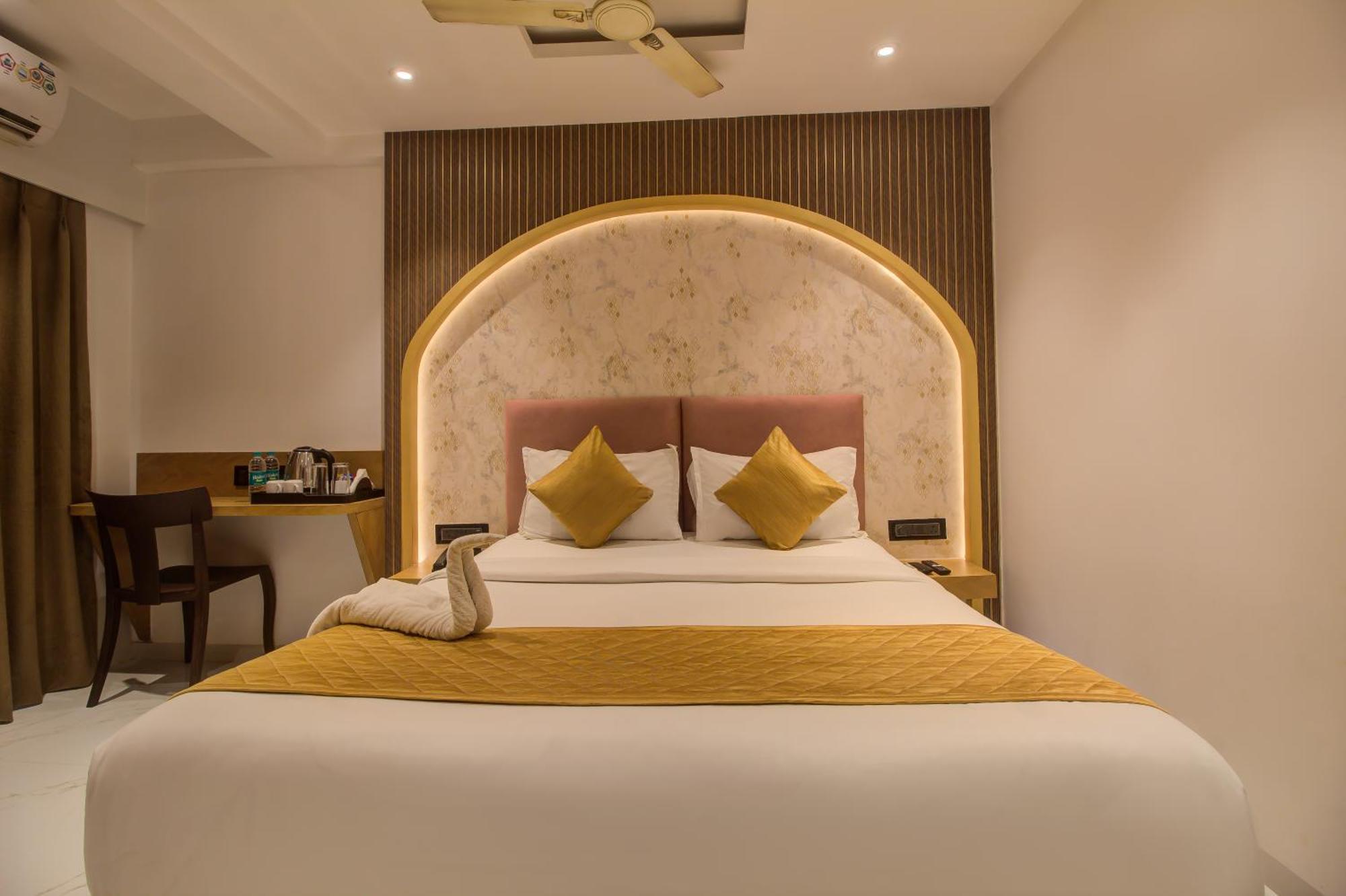 Hotel Malad Inn Opposite Malad Railway Station — Photos 3